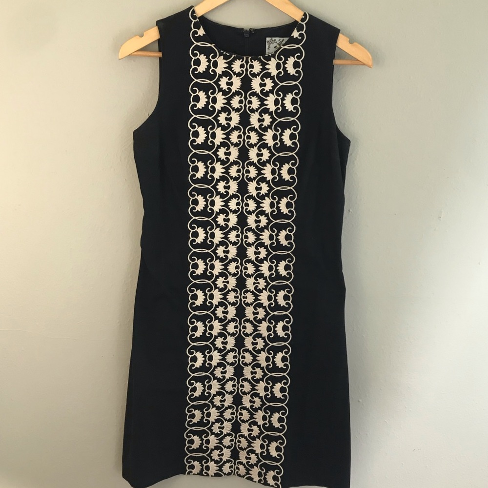 ANTHROPOLOGIE: Tabitha Shift Dress
